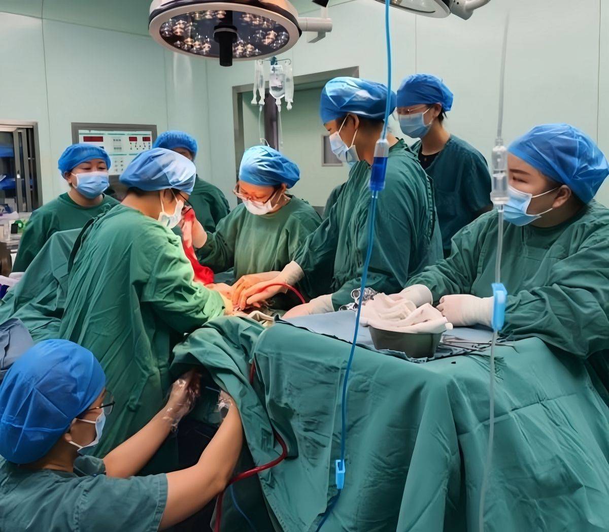 剖腹产有哪些后遗症(附4大后果)
