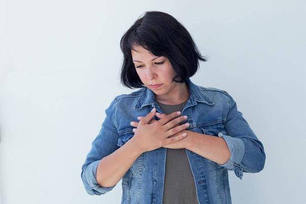 乳腺增生和乳腺癌的区别在哪里(附3法鉴别)