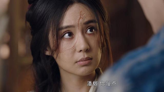 鞠婧祎愿意为了角色扮丑 网友：今年愚人节第一个骗人的鬼话