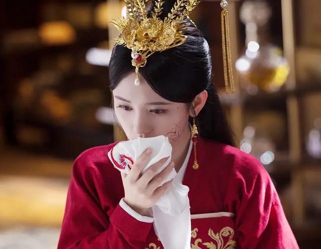 鞠婧祎愿意为了角色扮丑 网友：今年愚人节第一个骗人的鬼话