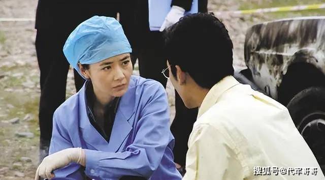 她长得美，演技好，出道25年零绯闻，49岁翻红，生两个儿子太幸福