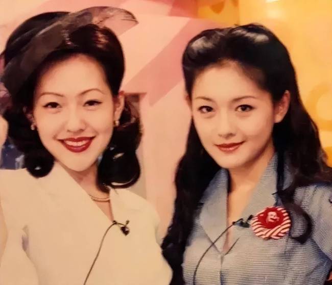 同样是恋爱脑的二婚“才女”，大S和伊能静一对比，就能看出区别