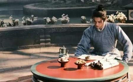 子夜归男女主双重身份是什么？《子夜归》主角人设分析