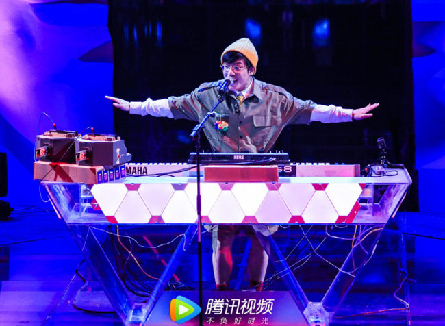 即刻电音朴冉是谁个人资料简介 怪咖朴冉装扮奇特音乐独一无二