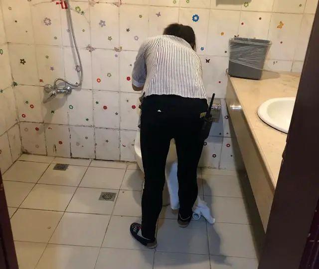 年轻人开始流行各种自带了 省钱又卫生！