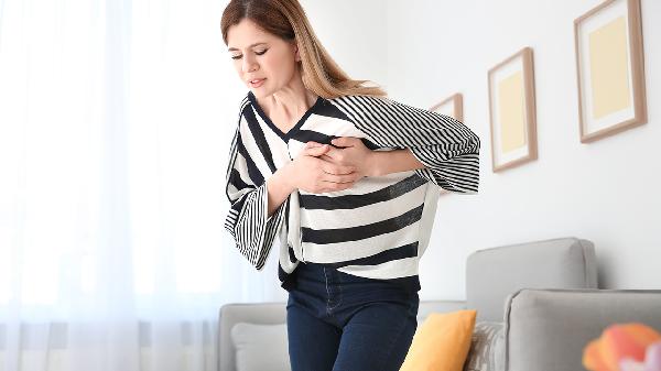 乳头内陷的人怎么哺乳