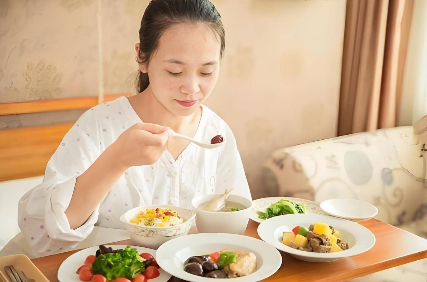 小萌娃5个月30斤7个月38斤,纯母乳喂养的孩子怎么控制体重？
