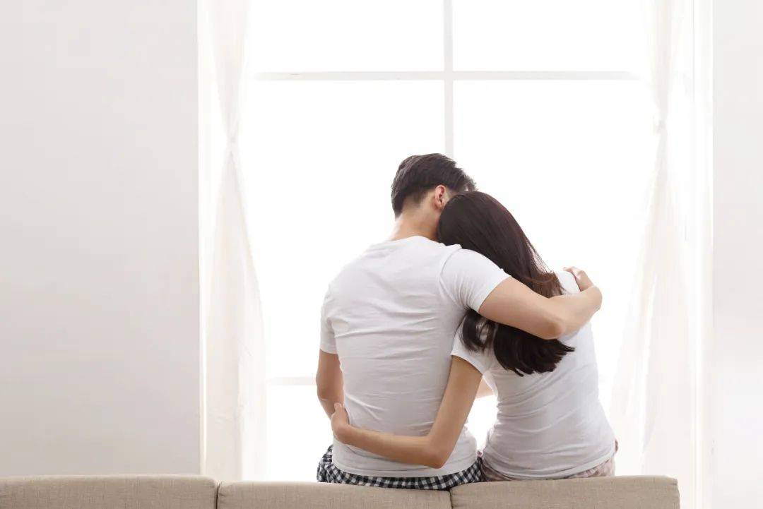 产后多久可以过性生活？生完孩子同房下面疼是怎么回事