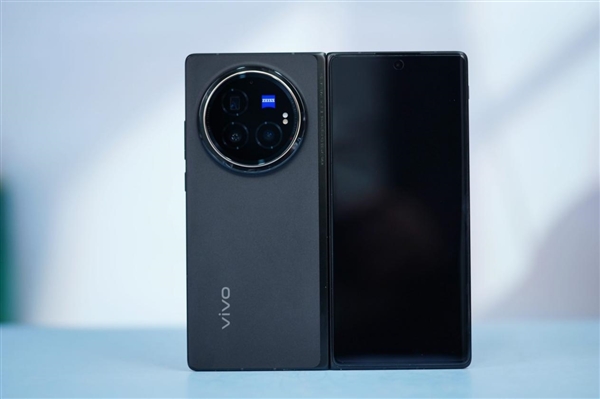 vivo X Fold 5硬件规格首曝：骁龙8 Gen3加持、电池狂堆到6000mAh