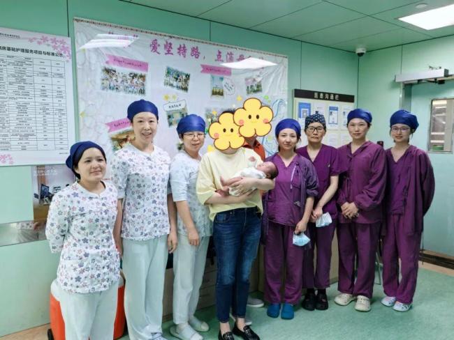 女子结婚多年5次备孕生580克宝宝