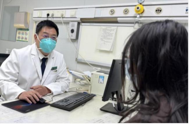 陈奕迅确诊新冠 中国疾控中心提醒防范 新冠阳性率有所上升