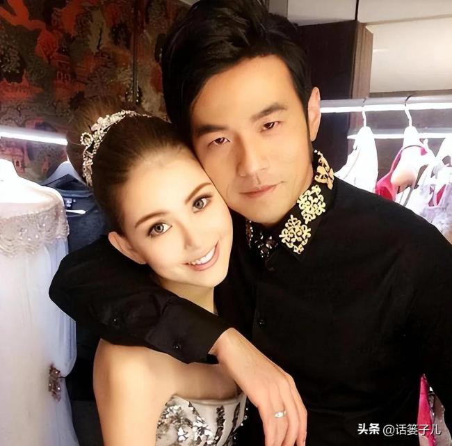 周杰伦分享婚姻长久的秘诀 退一步海阔天空