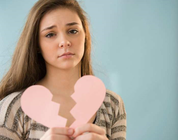 【早期宫外孕的7个征兆】女性宫外孕一般多少天能查出来