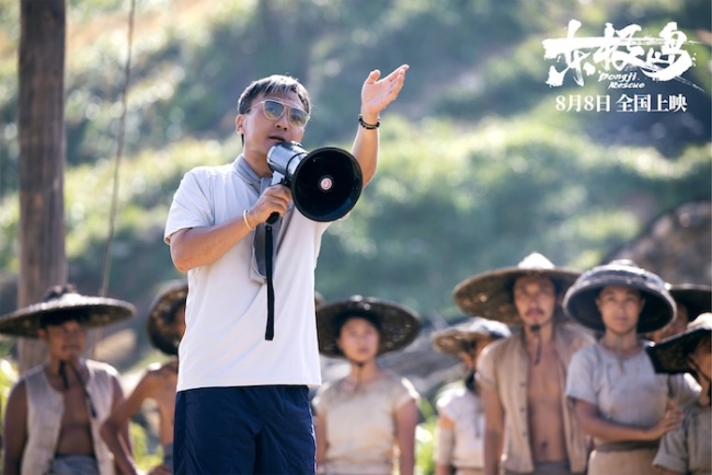 电影《东极岛》发布“让全世界知道”创作特辑 导演管虎、费振翔六年筹备、带剧组上岛下海 只为让世界看到国人大义和血性！