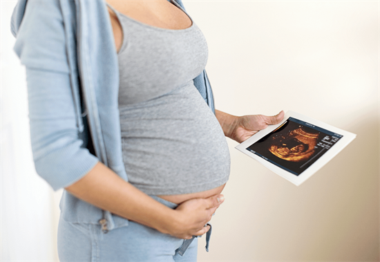 孕期1-3月怀女孩的症状一览！这5个身体信号准到爆