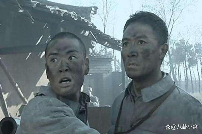 泪目！“李云龙”与李幼斌隔空对话 亮剑精神永存