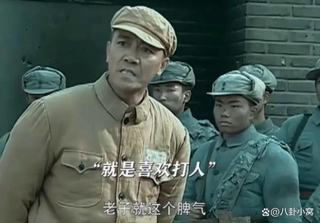 泪目！“李云龙”与李幼斌隔空对话 亮剑精神永存