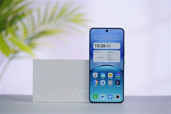8200mAh双灭霸手机！vivo Y500图赏