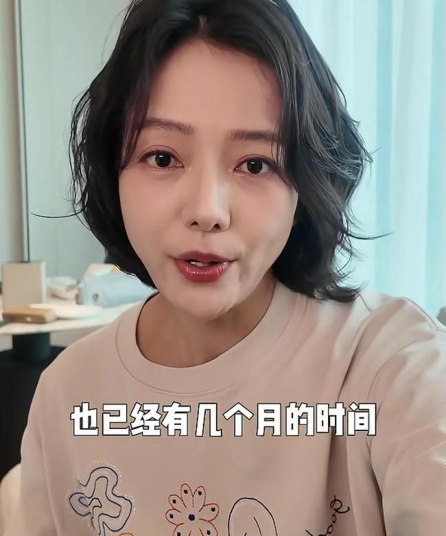 汪涵妻子杨乐乐独自住院 孤独中的坚强