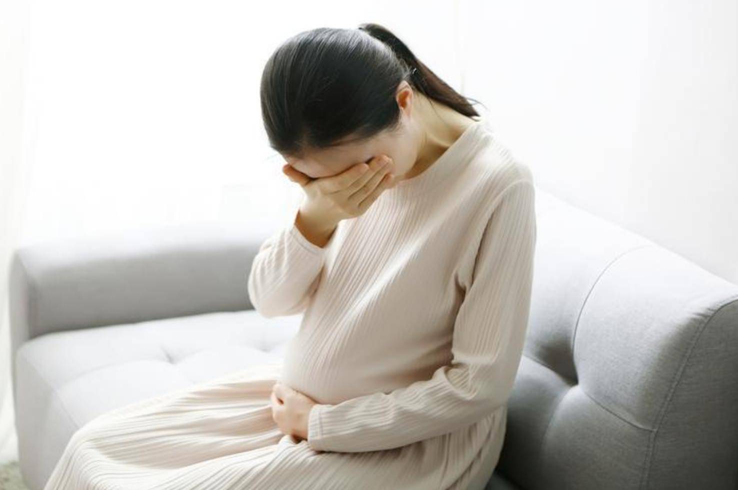 医生谈女性最佳生育年龄:35岁以上生育容易生出傻孩子?